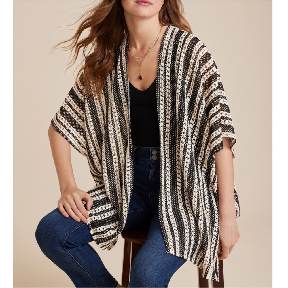 Maurices Black and Cream Crochet Kimono